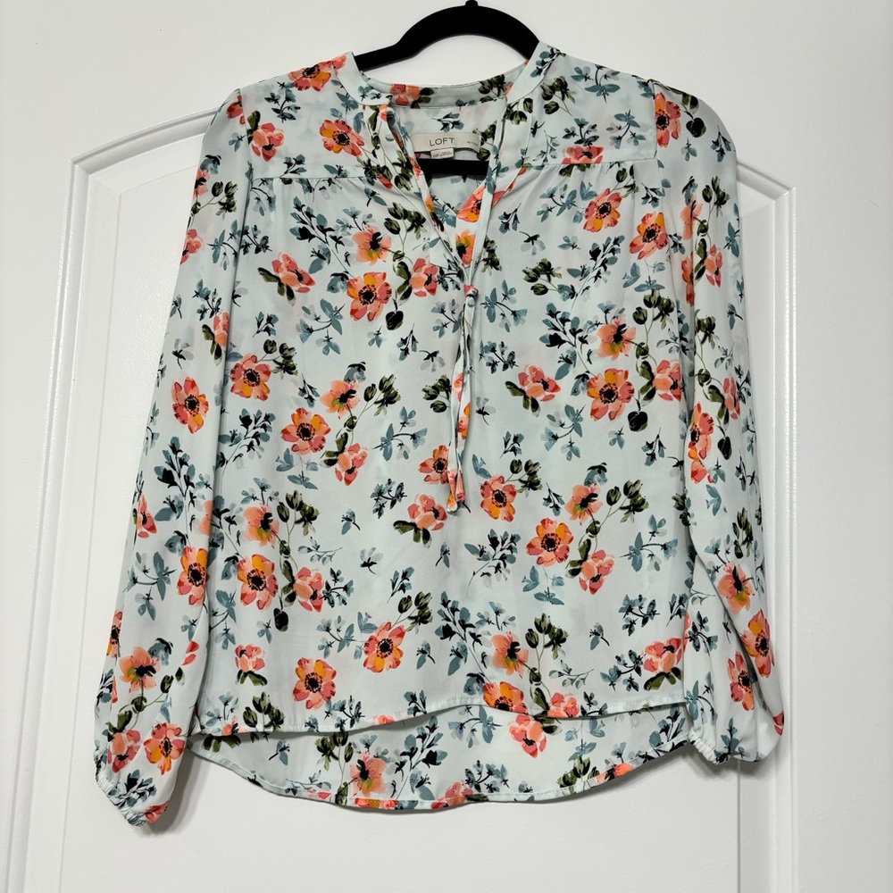 Loft blouse floral blue